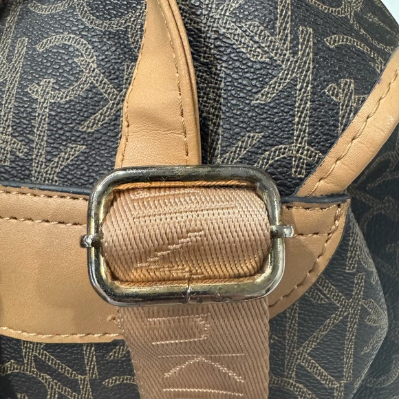 Calvin Klein Signature Collection Back Pack - Picture 9 of 10